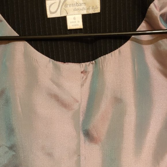 Dress Barn Pinstripe Blazer Size 6 - Picture 7 of 10